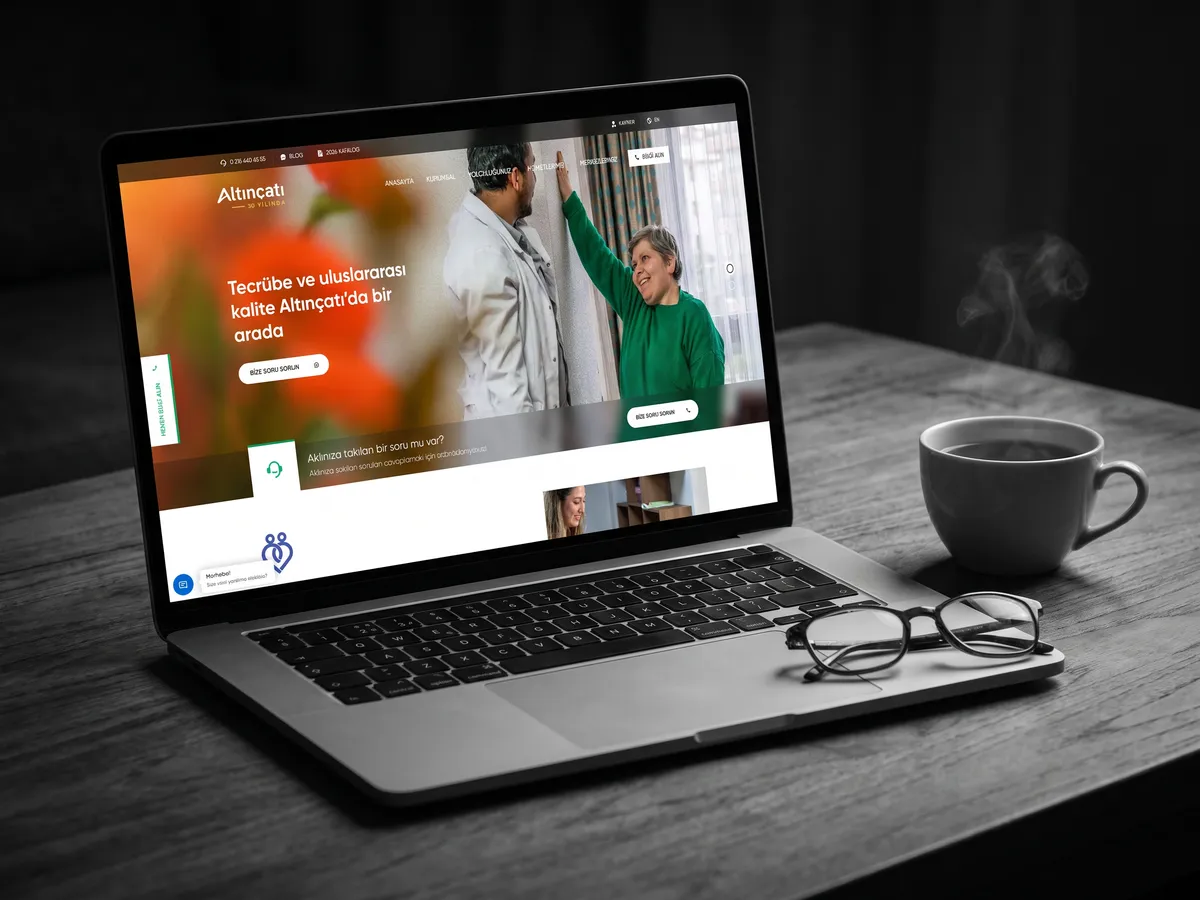 Altınçatı Huzurevi web sitesi, cihaz üzerinde ana sayfa görünümü